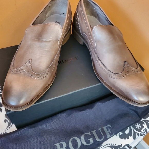Loafers_&_Slip_Ons